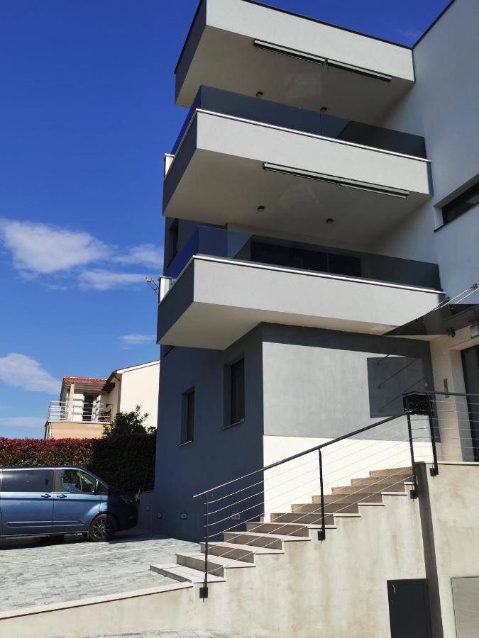 Volme Pool Apartment Баньоле Екстериор снимка