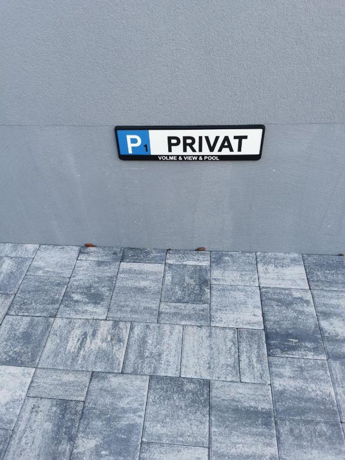 Volme Pool Apartment Баньоле Екстериор снимка